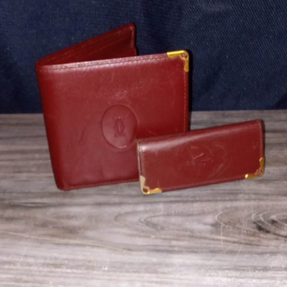Cartier Wallet And Key Holder Bundle - Picture 7 of 8